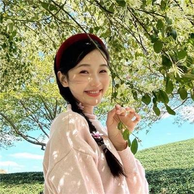 怪兽与女孩